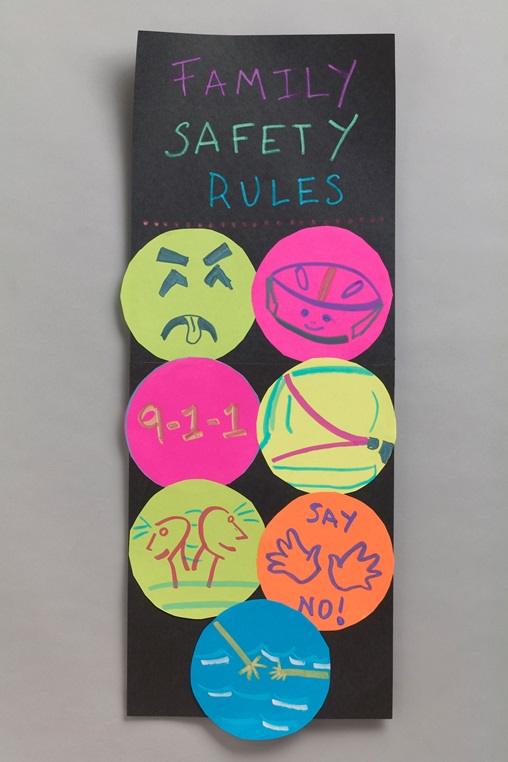 Family Safety Rules Poster Craft | crayola.com