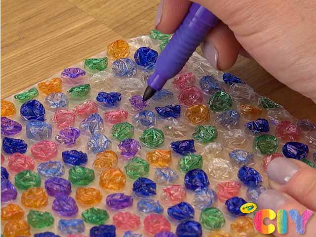 Colored bubble clearance wrap