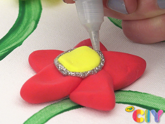 Crayola Craft Food Charms with Model Magic