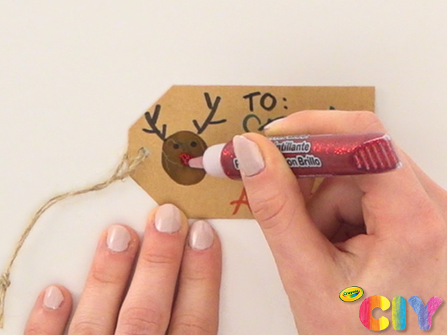 Thumbprint Holiday Bags and Tags, Crafts, , Crayola CIY, DIY  Crafts for Kids and Adults