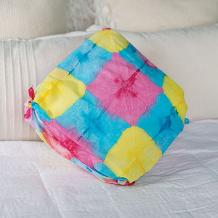 Tie Dye No Sew Pillow