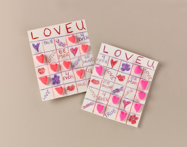 LOVEU Bingo Craft | crayola.com