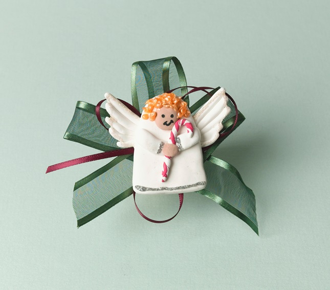 Angel at Christmas Pin Craft | crayola.com
