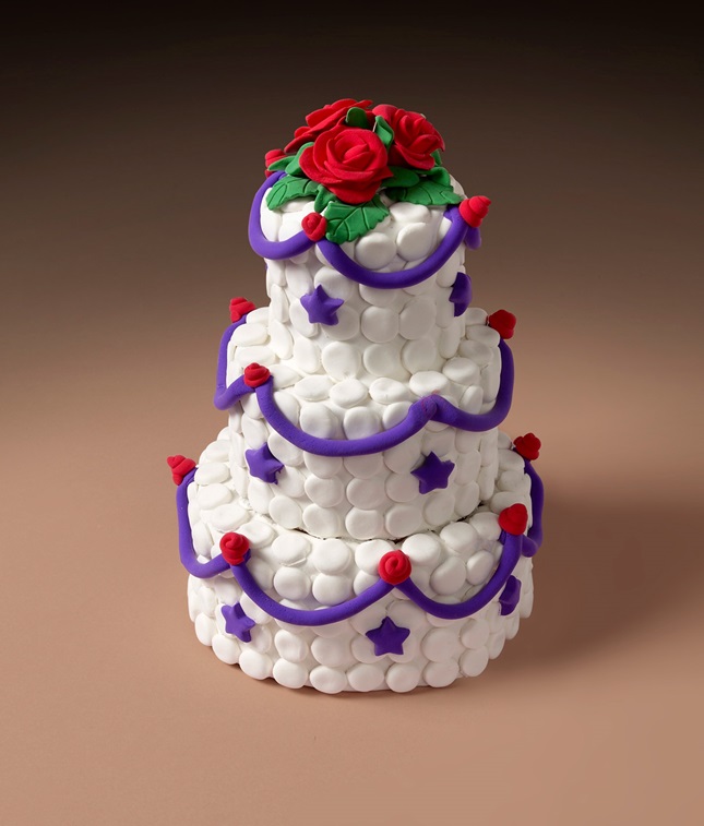 Presto Dots Layer Cake Craft | crayola.com